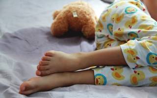 Ребенок писиеца по ночам 7 лет причина и лечение