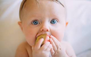 Красные белки глаз у ребенка причины и лечение