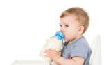 Как давать ребенку до года козье молоко?