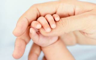 Трескаются подушечки пальцев на руках у ребенка причины и лечение